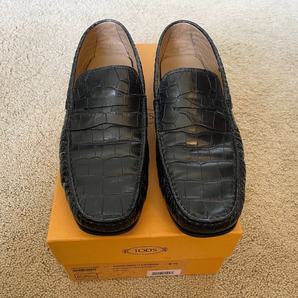 Tod's Mocassino City Gommino Driving Loafer (made in Italy) - Original box